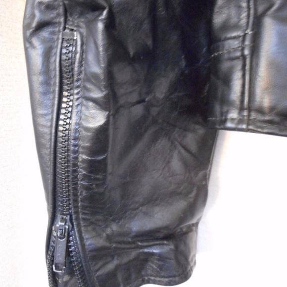 Vintage Size 38 Black Leather Cafe Racer Motorcycle Jacket USA Made - Picture 7 of 8